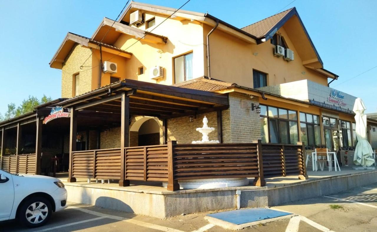 Randevu Hotel Caracal Exterior photo